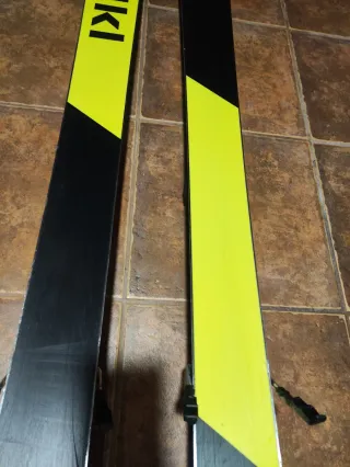 Esquís Völkl Revolt 86 Freestyle/All-Mountain