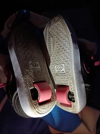 Heelys con rotelle in jeans numero 34