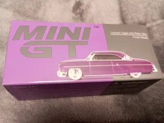 Mini GT Lincoln Capri Hot Rod 1954 Morado