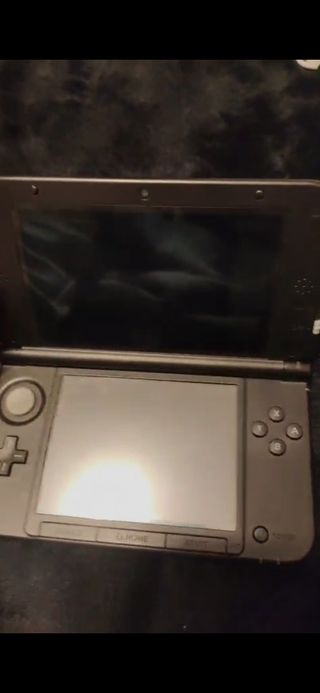 Nintendo 3DS XL Roja con Caja