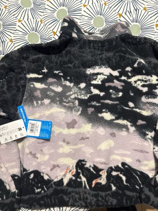 Forro Polar Columbia Negro y Morado