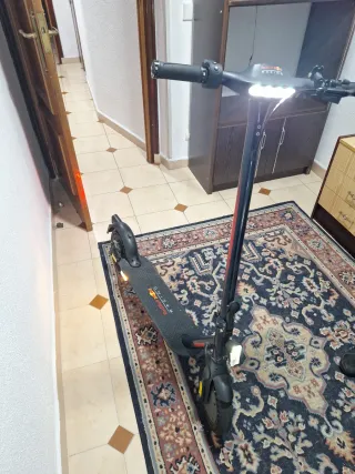 Patinete Eléctrico Red Bull Racing