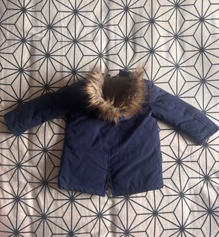 Abrigo Guess niño/a Talla 2 años