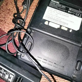 Toshiba Satellite A205-S5000 Portátil