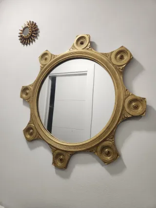 Espejo de sol antiguo de madera