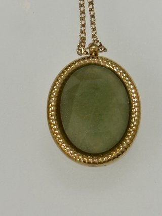 Gargantilla cuarzo verde chapado oro