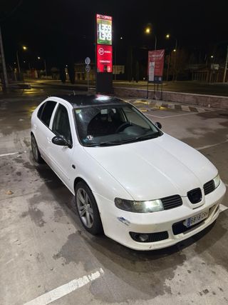SEAT Leon 2004
