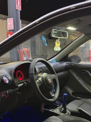 SEAT Leon 2004