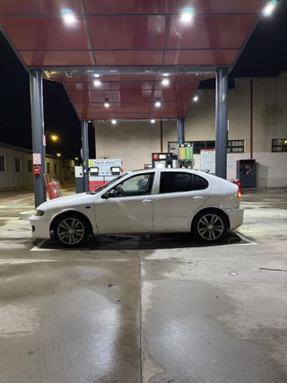 SEAT Leon 2004