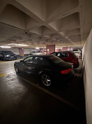 Audi A4 B8 reptiling