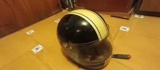 Casco Moto DMD Negro y Amarillo. Vintage retro