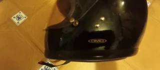 Casco Moto DMD Negro y Amarillo. Vintage retro