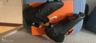Botas de futbol PHANTOM LUNA II PRO FG