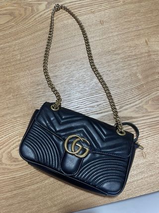 Bolso Gucci GG Negro Dorado