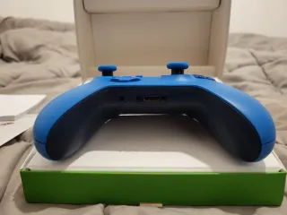 Mando Xbox One/Series Azul con Caja