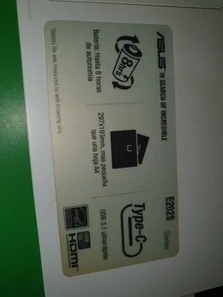 Portátil Asus blanco