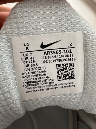 Nike Shox R4 Talla 41 Plata/Blanco