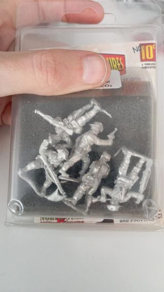 Miniaturas Coloniales Warhammer