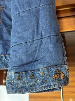 Chaqueta acolchada Desigual vaquera con forro