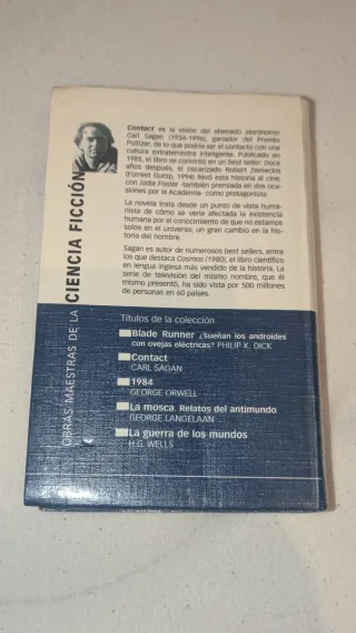 Libro CONTACT de CARL SAGAN