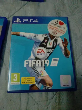 FIFA 21 FIFA 20 FIFA 19 FIFA 17 PS4 (Negociable)