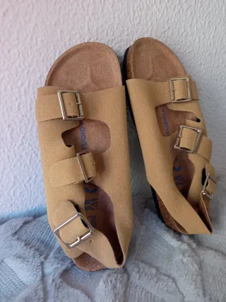 Sandalias Beige Camel Talla 40 Sin Estrenar