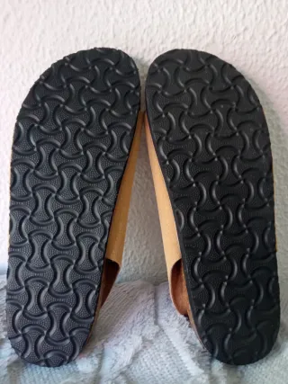 Sandalias Beige Camel Talla 40 Sin Estrenar