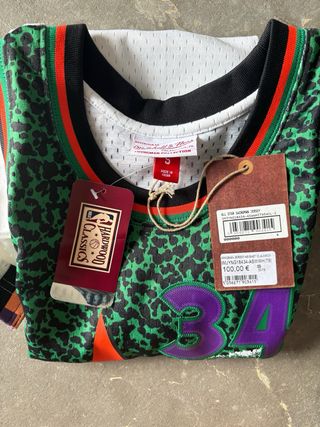 2 Camisetas Retro Mitchell & Ness