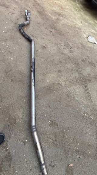 Tubo de escape doble