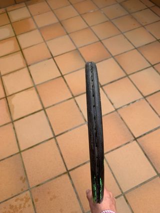 Raqueta de tenis Wilson Blade 98L  285g.