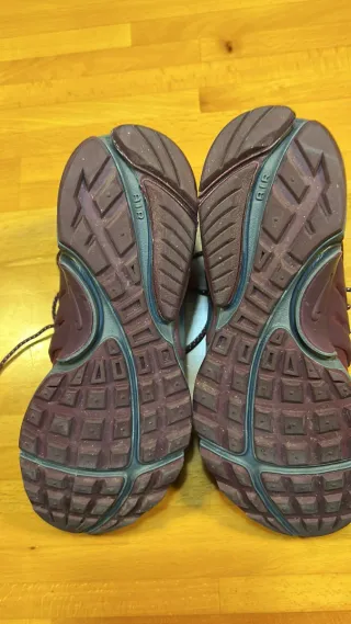 Zapatillas Nike T36.5 Morado/Gris