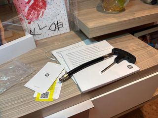 Patinete Eléctrico Xiaomi con papeles caja