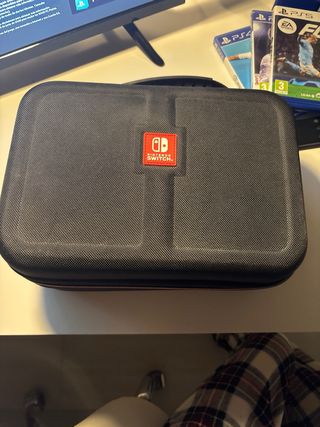 Nintendo Switch Azul y Rojo