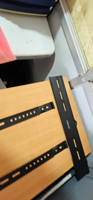 Soporte Pared TV Fonestar STV-630N