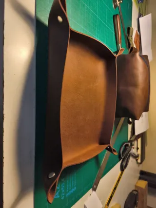 Vacía bolsillos cuero artesanal marrón