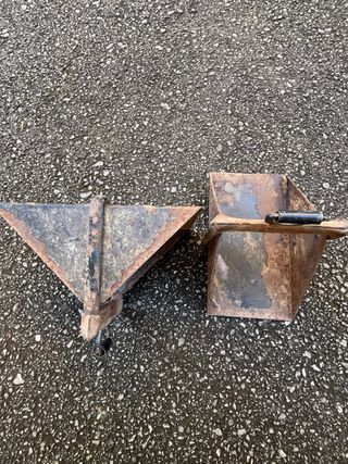 Estribos de caballo metálicos