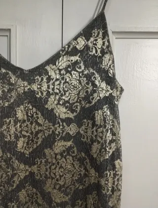 Vestido fiesta gris y dorado