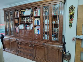 Mueble roble macizo madera vitrina librería