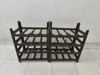 Botellero de PVC marrón