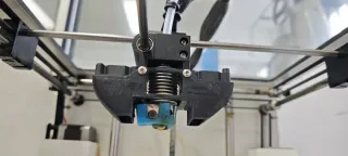 Impresora 3D - Ultimaker 2+