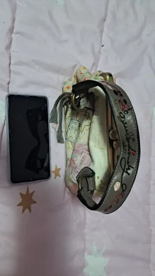 Bolso multicolor con estampado de mapa