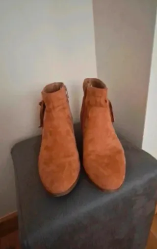 Botines de mujer, color marron-camel, talla 38