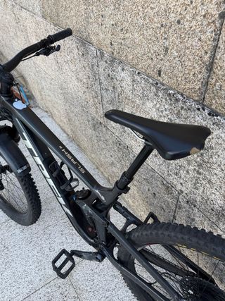 Trek Slash 8 Enduro 2022/2023