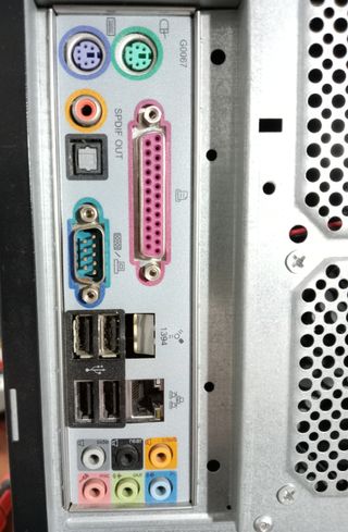 PC Intel Core i2 4GB RAM + Monitor HP