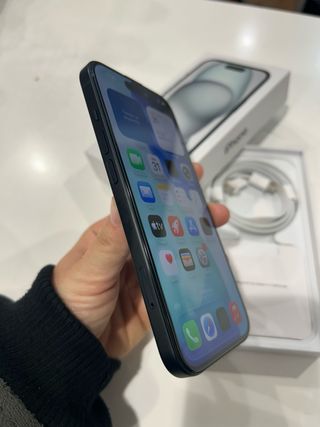 iPhone 15 256GB Negro