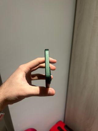 iPhone 13 Verde 128GB con 2 años de garantía