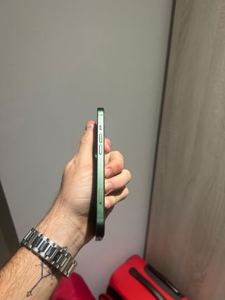 iPhone 13 Verde 128GB con 2 años de garantía