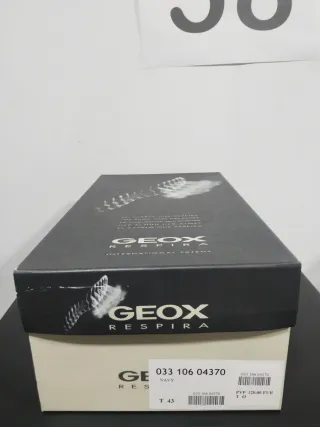 Zapatos Geox azul marino