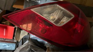 Pareja Pilotos Traseros Opel Corsa D (3 Puertas)