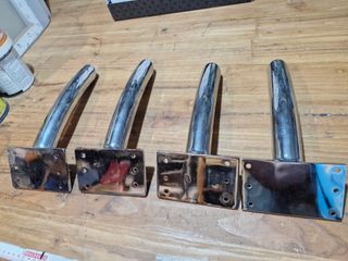 Conjunto patas metálicas